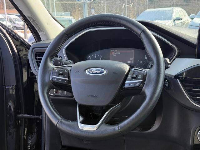 2021 Ford Escape SE
