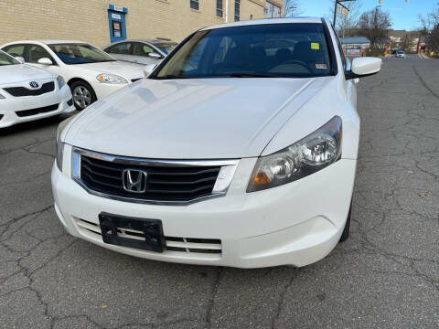 2009 Honda Accord for sale at Alexandria Auto Sales in Alexandria VA