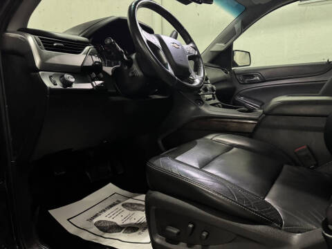 2017 Chevrolet Suburban LT