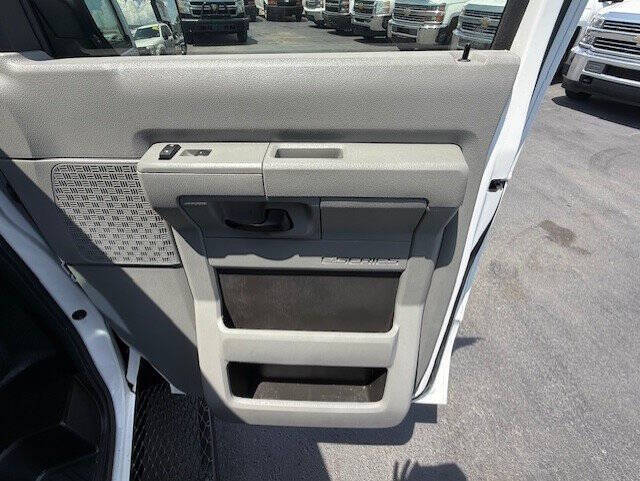 2014 Ford E-Series E-250