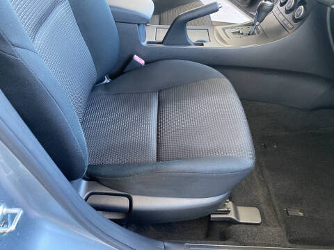 2013 Mazda MAZDA3 i Touring