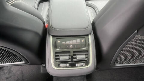 2026 Volvo XC90 B6 Ultra 7P