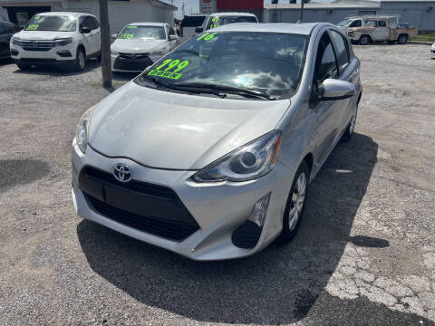 2016 Toyota Prius c Four