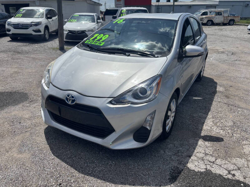 2016 Toyota Prius c Four