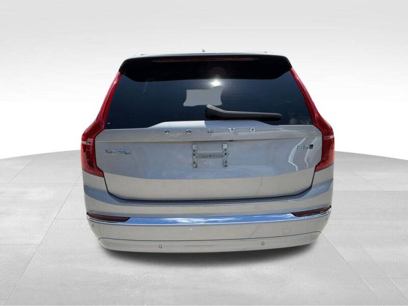 2023 Volvo XC90 B5 Plus Bright Theme