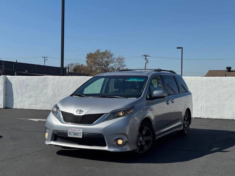 2015 Toyota Sienna