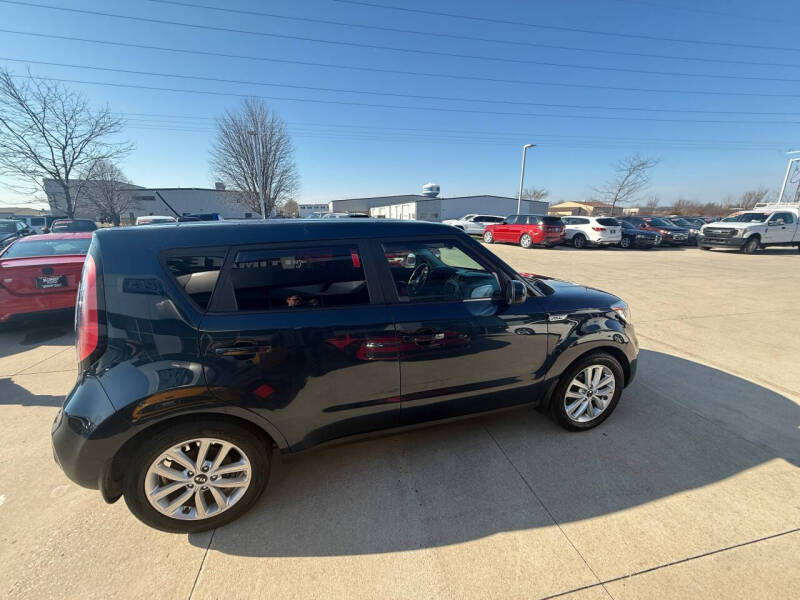 2018 Kia Soul +