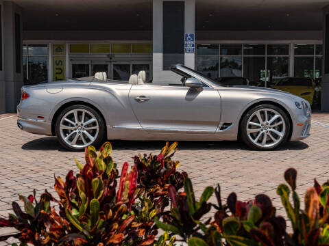 2022 Bentley Continental GTC V8