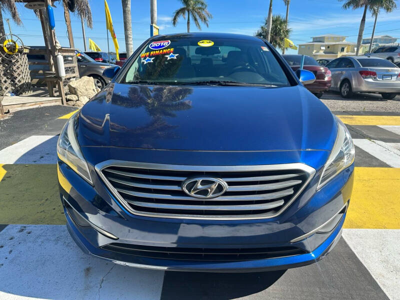 Used 2016 Hyundai Sonata SE with VIN 5NPE24AF7GH304966 for sale in Melbourne, FL