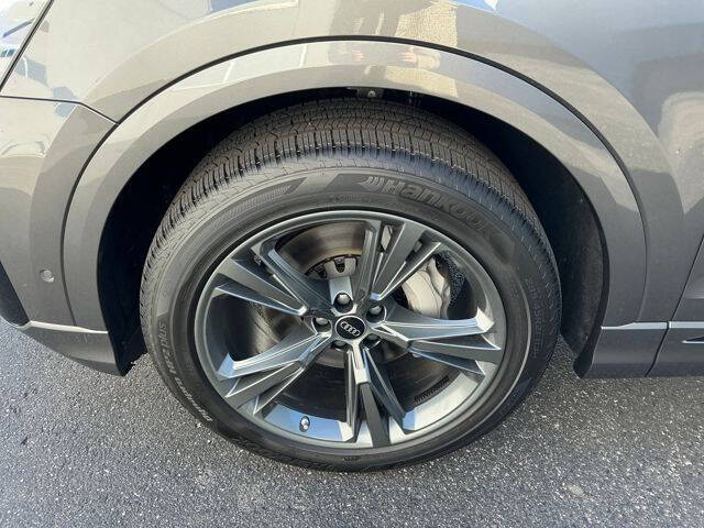 2026 Audi Q8 quattro Premium 55 TFSI