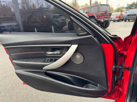 2012 BMW 3 Series 335i