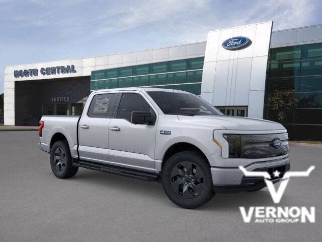 2025 Ford F-150 Lightning Flash