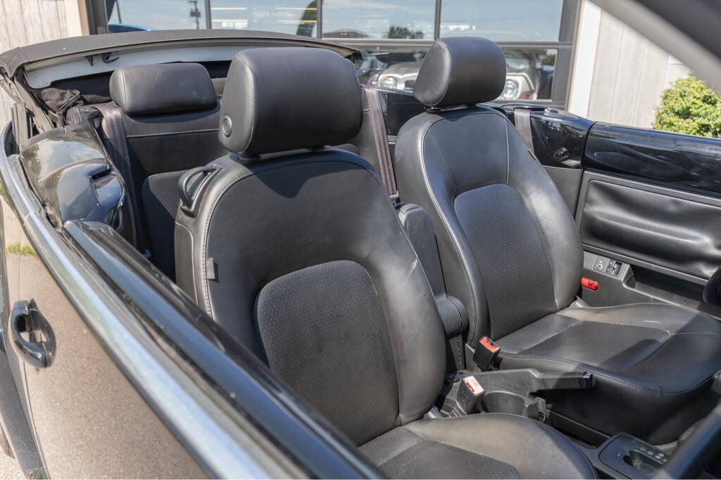 2008 Volkswagen New Beetle Convertible 65