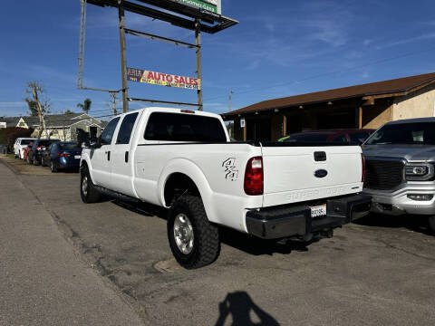 2016 Ford F-350 Super Duty XLT