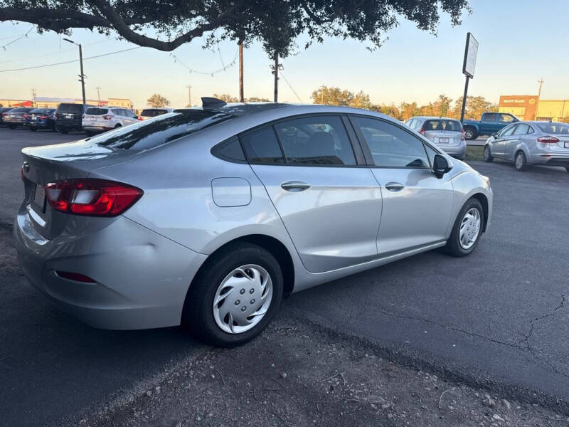 2019 Chevrolet Cruze LS