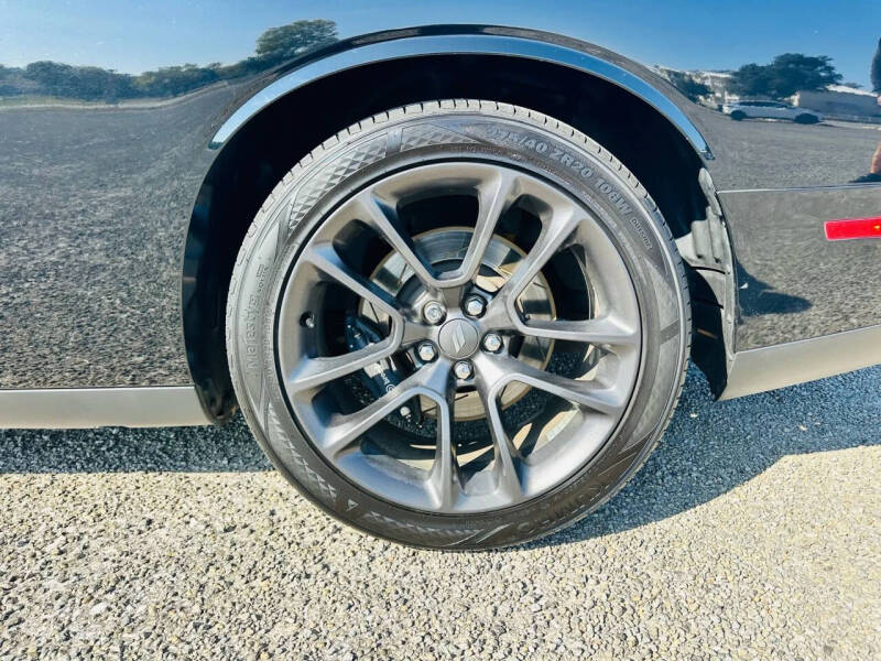 2020 Dodge Challenger