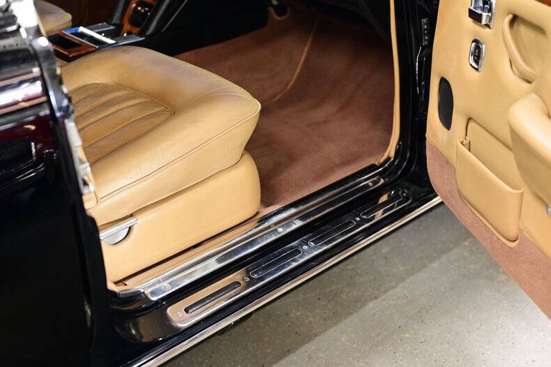 1972 Rolls-Royce SILVER CLOUD LWB