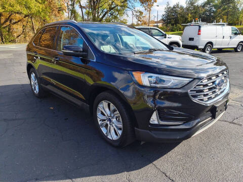 2020 Ford Edge Titanium