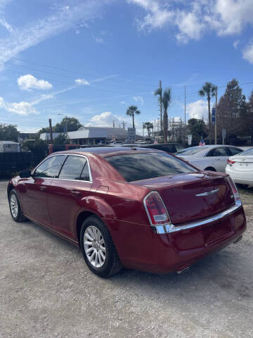 2013 Chrysler 300