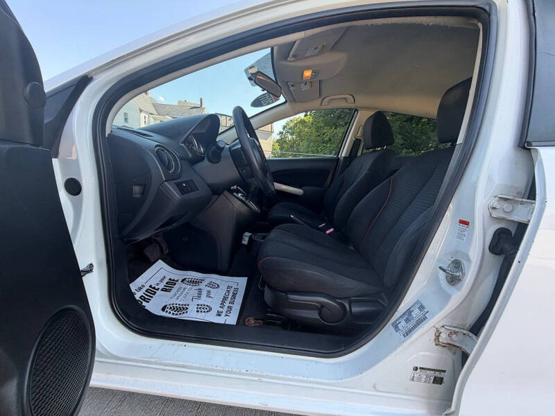 2011 Mazda MAZDA2 Sport