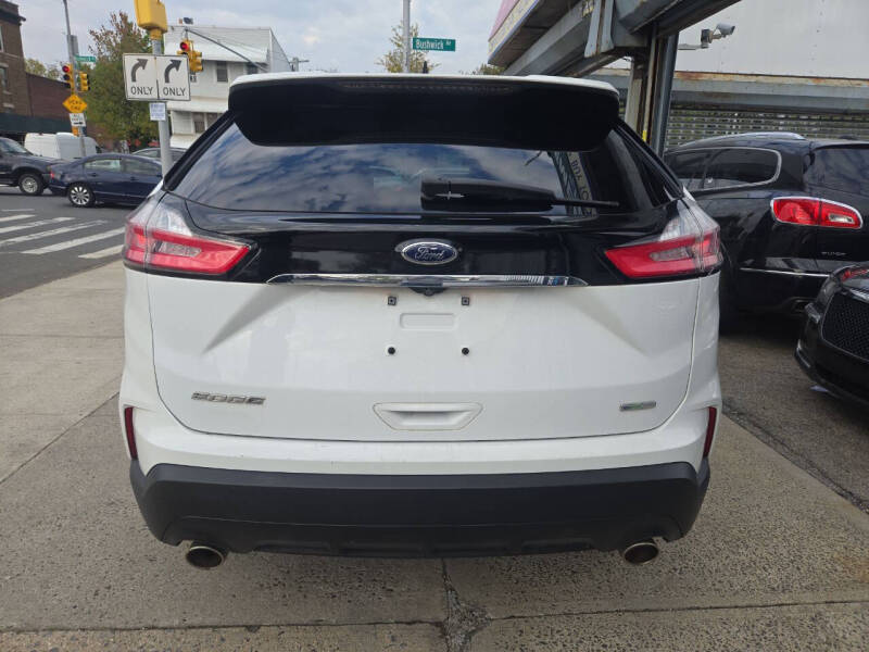 2019 Ford Edge SE