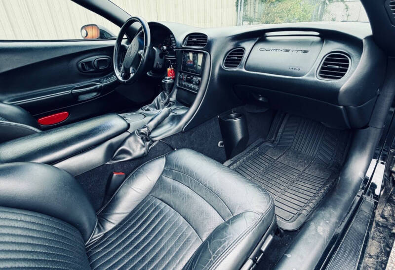 2004 Chevrolet Corvette