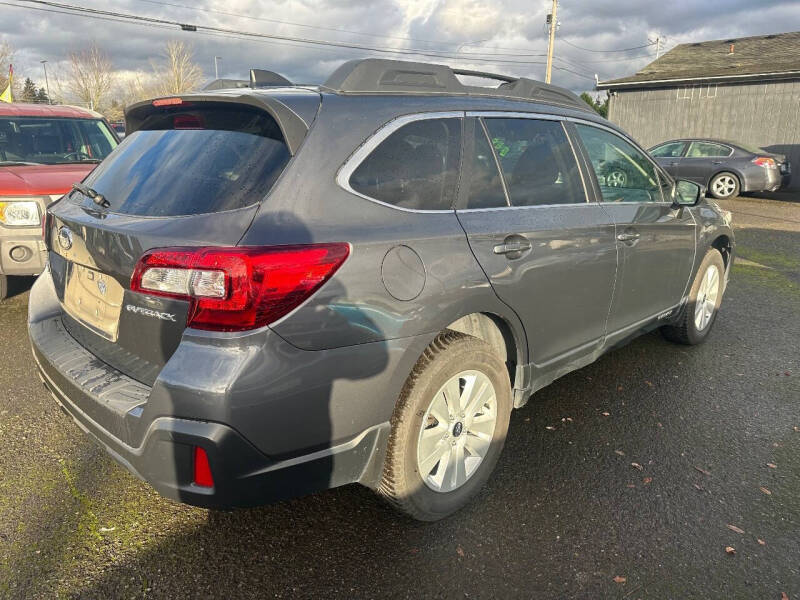 2018 Subaru Outback 2.5i Premium