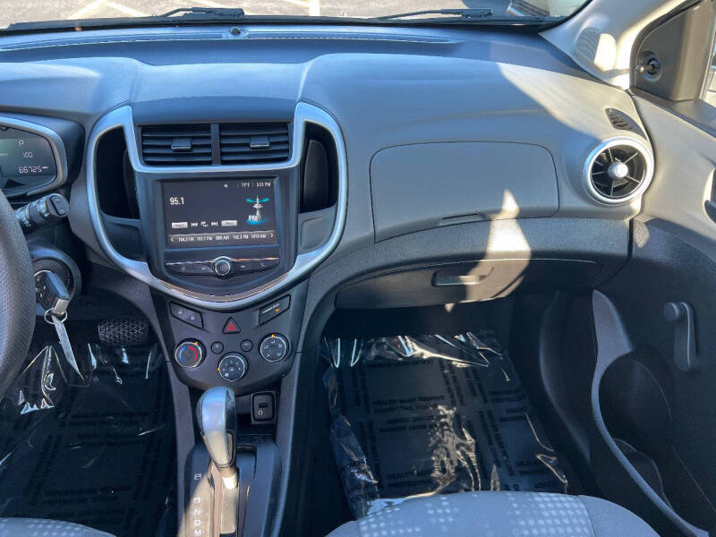 2017 Chevrolet Sonic LT Auto Fleet