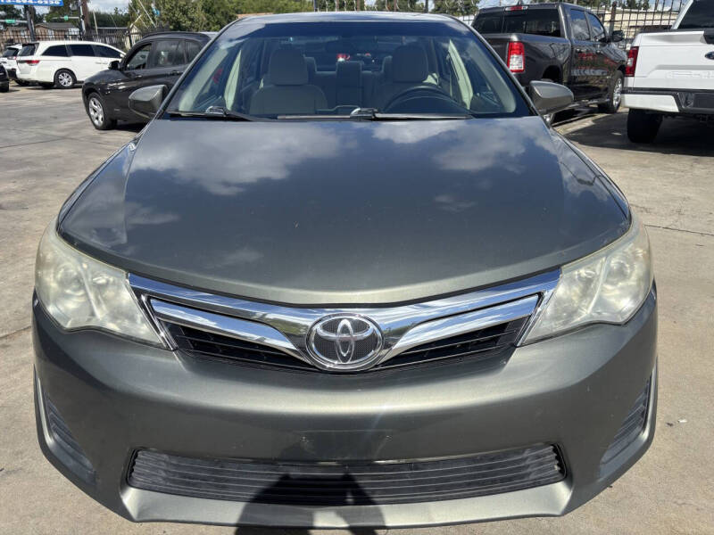 2012 Toyota Camry LE