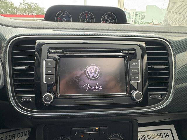 2013 Volkswagen Beetle Turbo PZEV Fender Edition