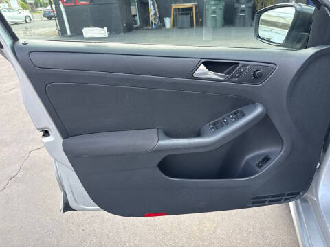 2011 Volkswagen Jetta