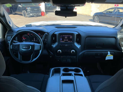 2023 GMC Sierra 1500 Pro