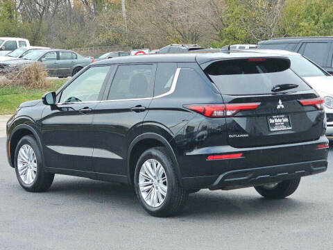 2022 Mitsubishi Outlander ES