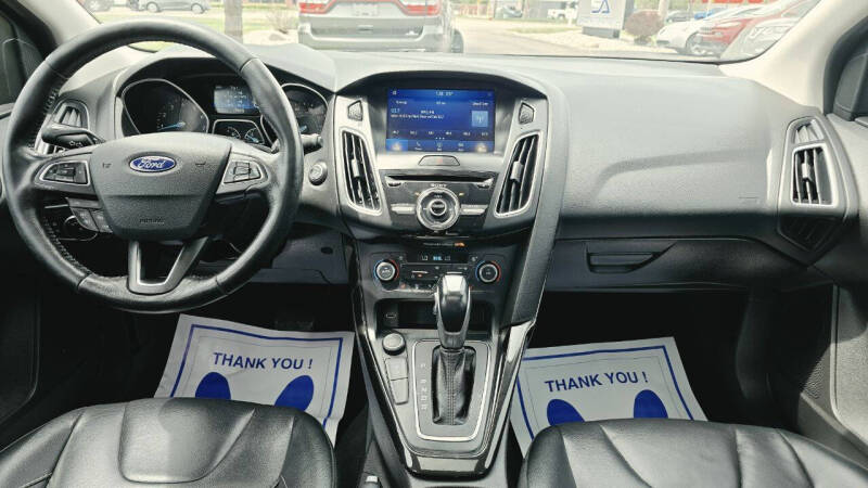 2017 Ford Focus Titanium