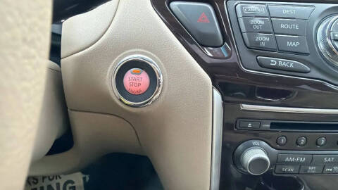 2013 Nissan Pathfinder Platinum