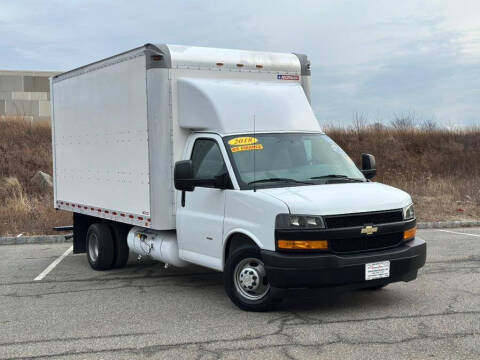 2018 Chevrolet Express for sale at Speedway Motors in Paterson NJ