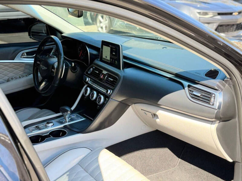 2019 Genesis G70