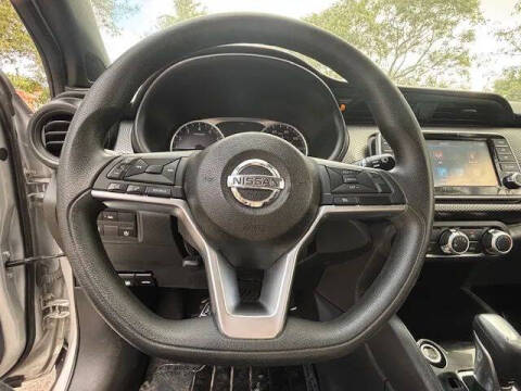 2020 Nissan Kicks S