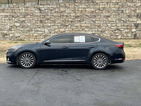 2017 Kia Cadenza Premium