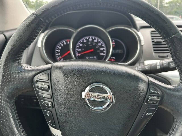 2011 Nissan Murano LE
