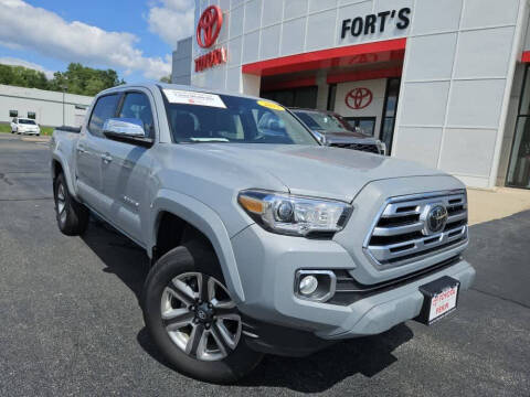 2019 Toyota Tacoma for sale at Auto Smart of Pekin in Pekin IL