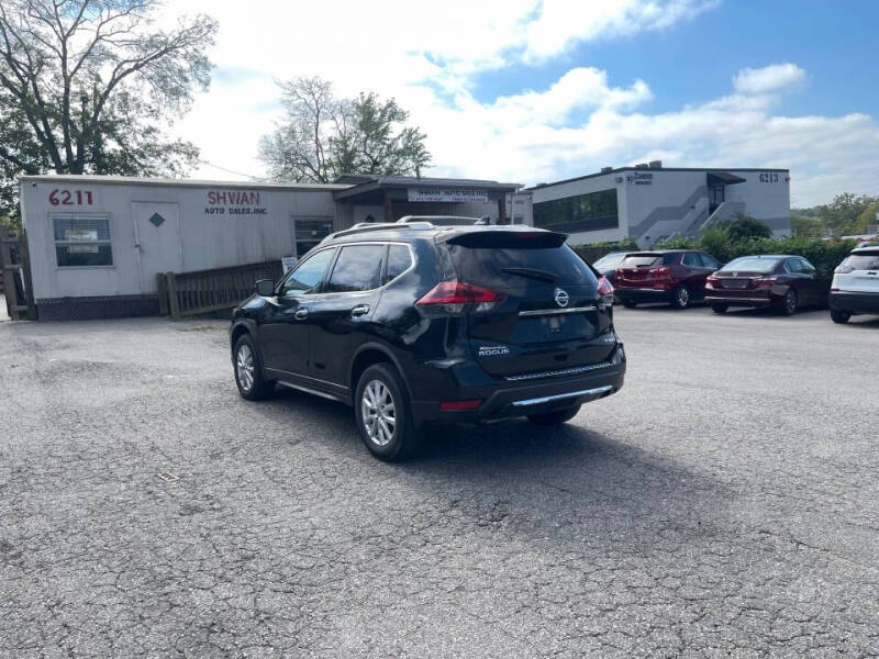 2020 Nissan Rogue SV