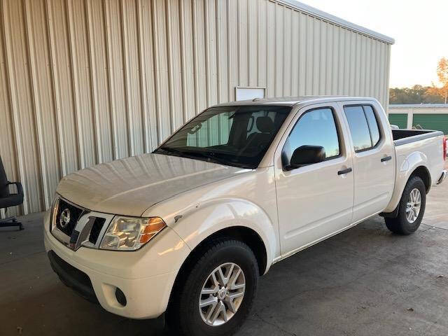 2016 Nissan Frontier SV photo 5