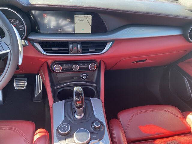 2019 Alfa Romeo Stelvio Ti Sport