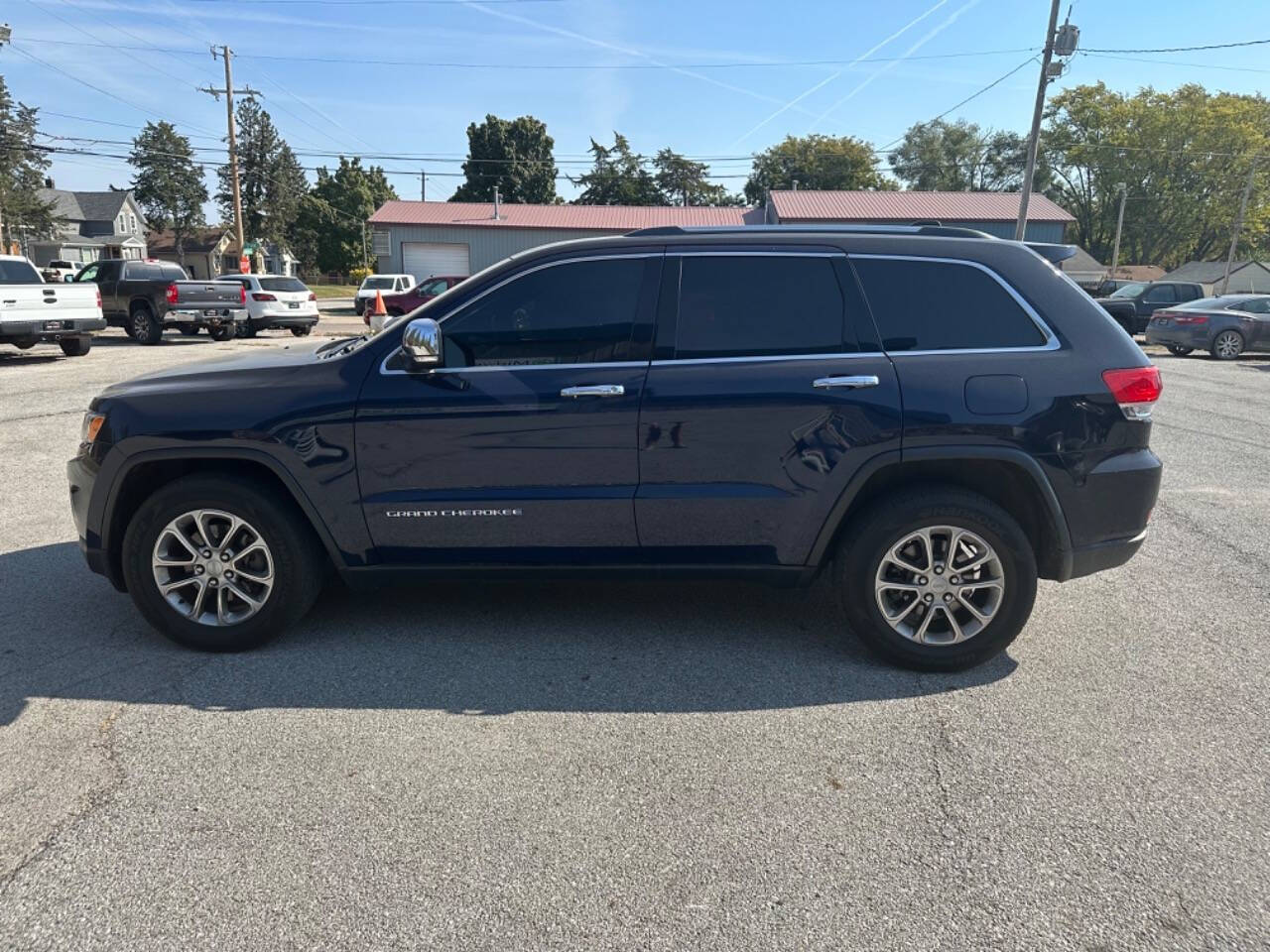 2015 Jeep Grand Cherokee for sale at Midwest Auto Loans in Davenport, IA