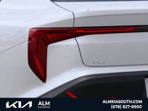 2026 Kia K4 LXS