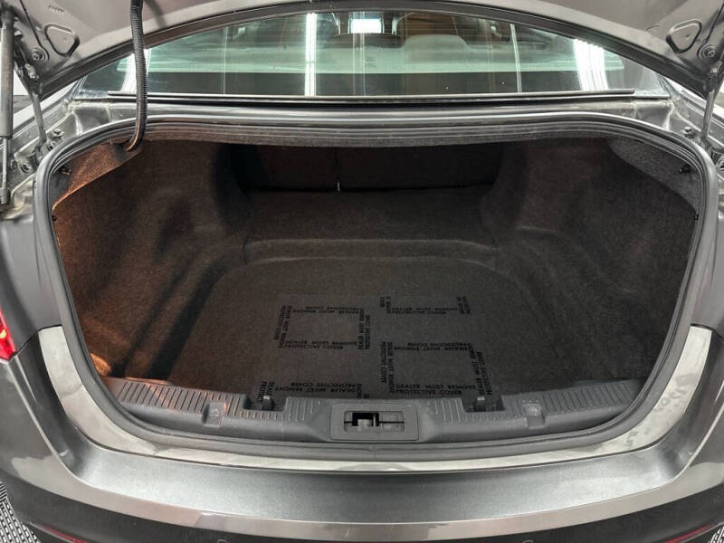 2018 Ford Taurus SEL