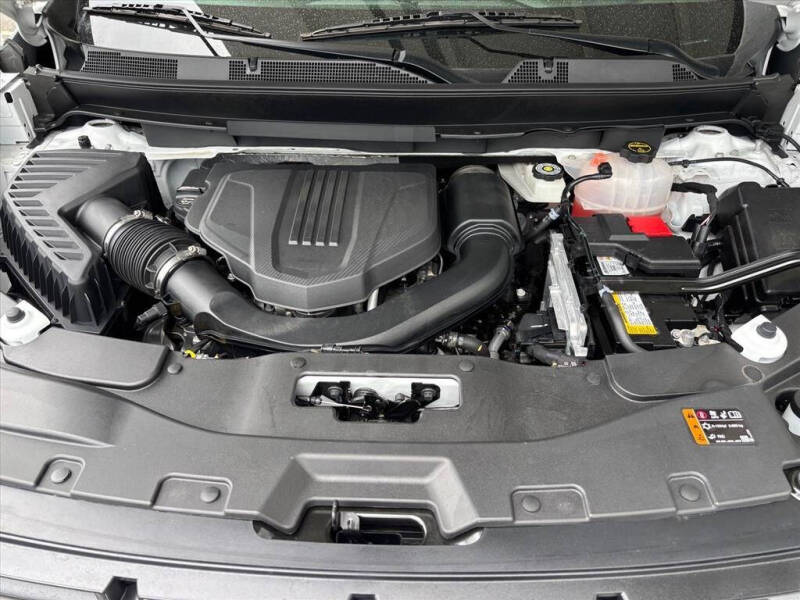 2024 GMC Acadia Elevation