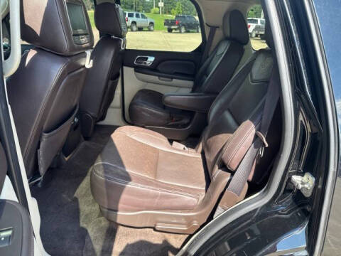 2011 Cadillac Escalade Platinum Edition