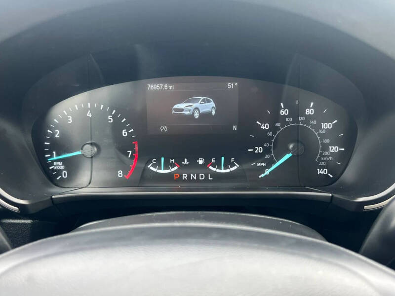 2020 Ford Escape SE